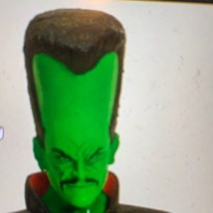 Meet your Posher, Hugh